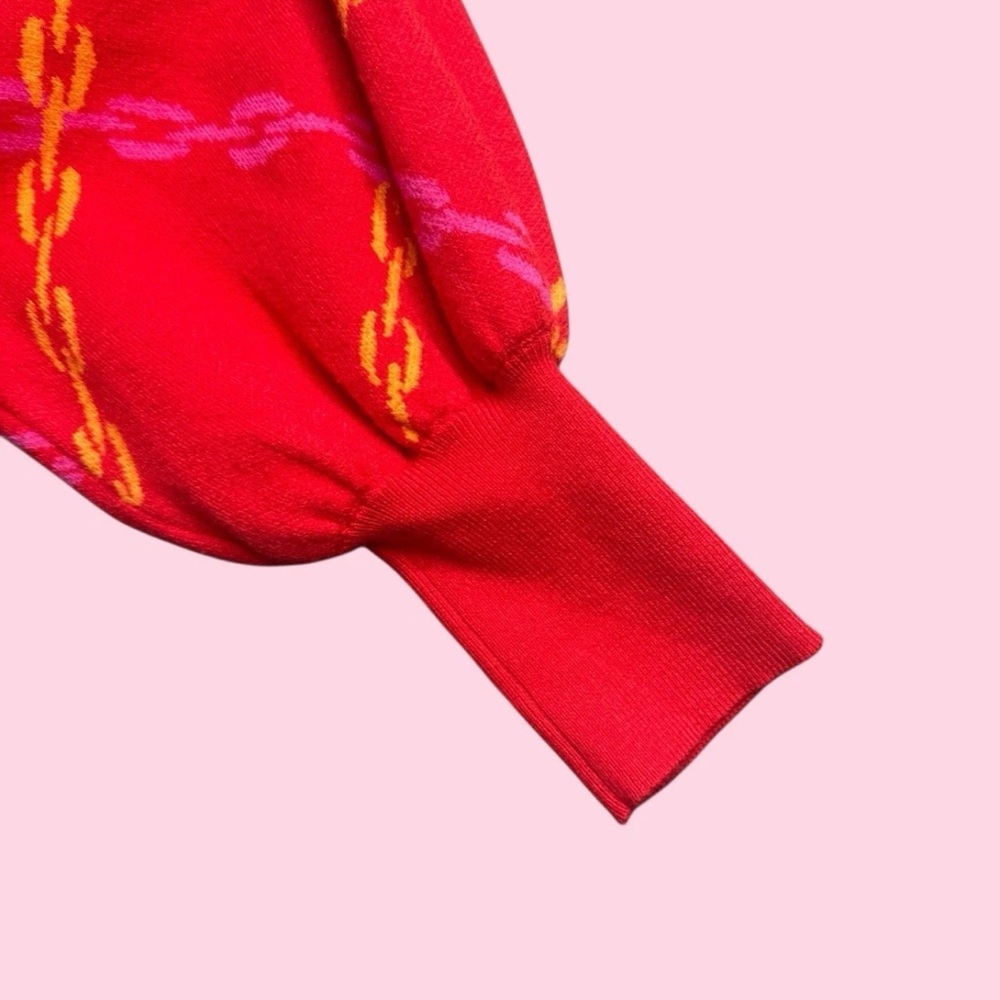 Red Chain Pattern Sweater - Picture 7 of 10